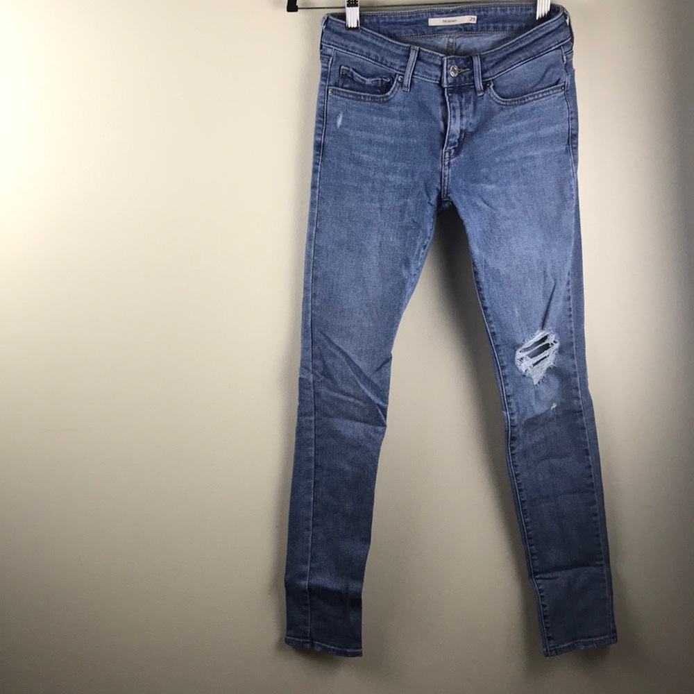 EUC Levi’s 711 Skinny